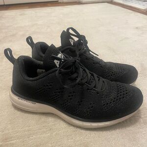 APL Sneakers